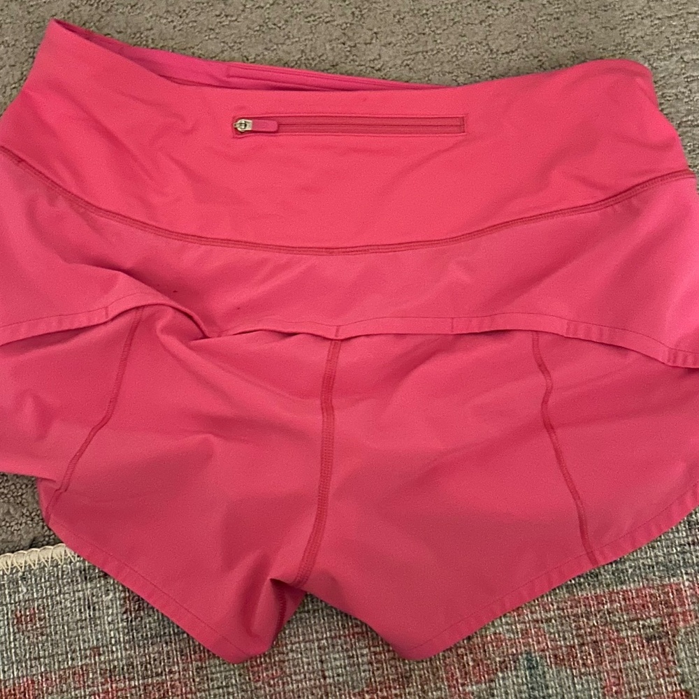 lululemon speed up shorts 4 inch size 6 in Sonic pink